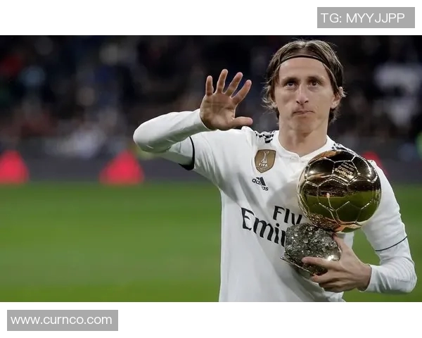 全球足球明星最新排名及他们的球衣号码一览