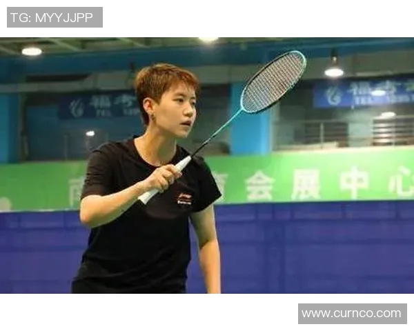 武汉羽毛球队实力揭秘:羽毛球巨献背后的故事与成就 武汉羽毛球队实力揭秘:羽毛球巨献背后的故事与成就